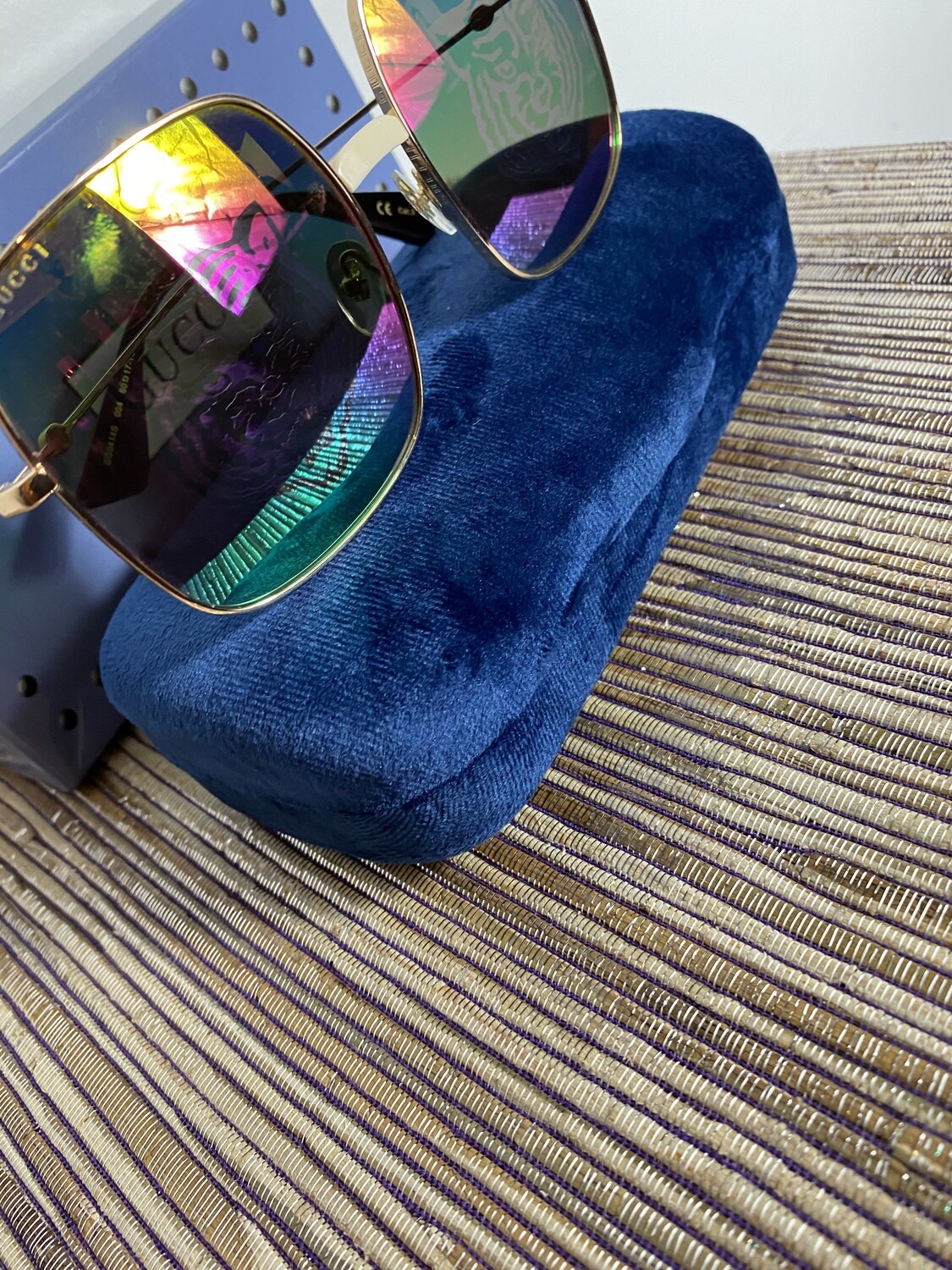 Glasses G Lion