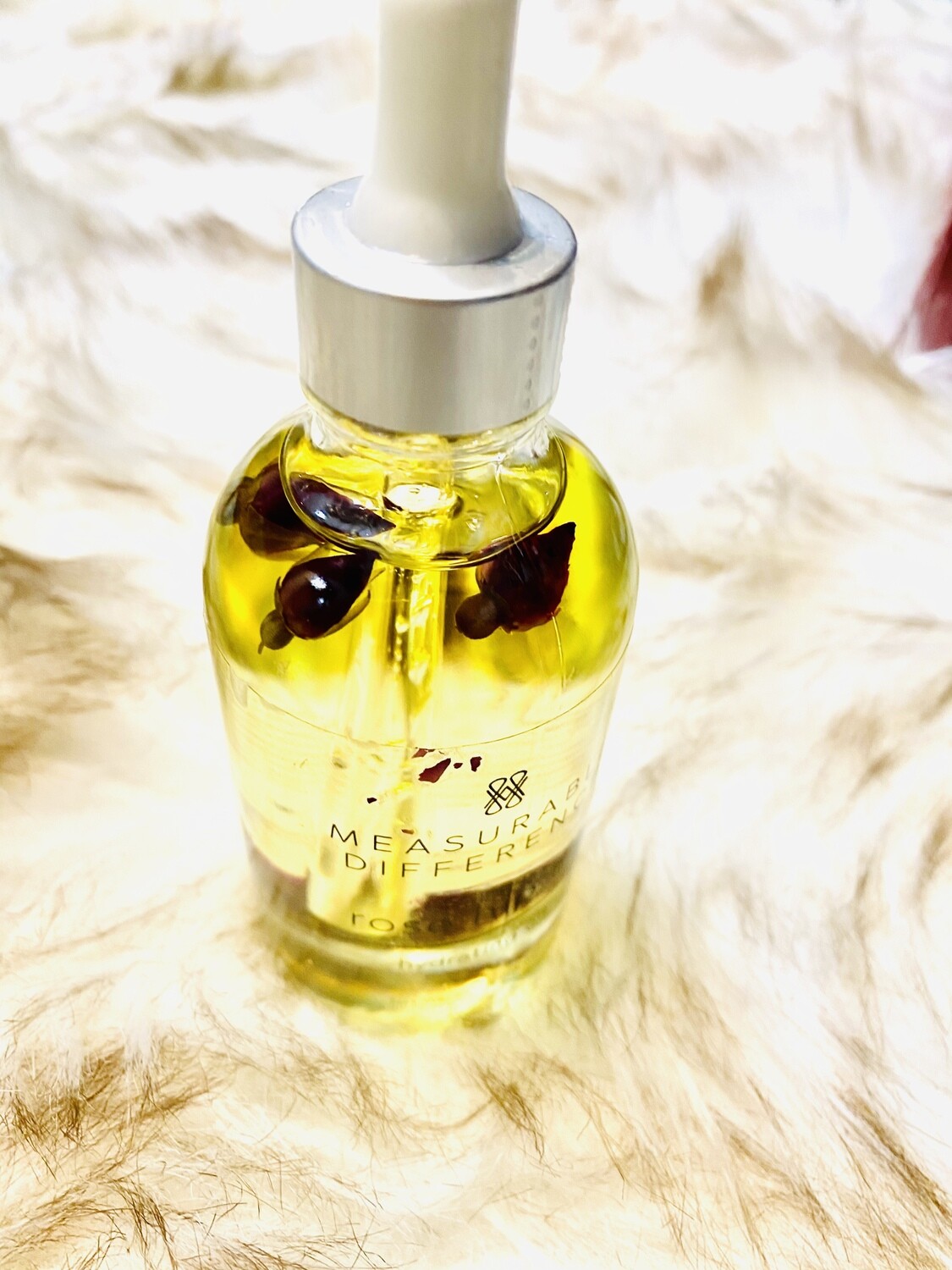 Rose hemp hydrating Oils