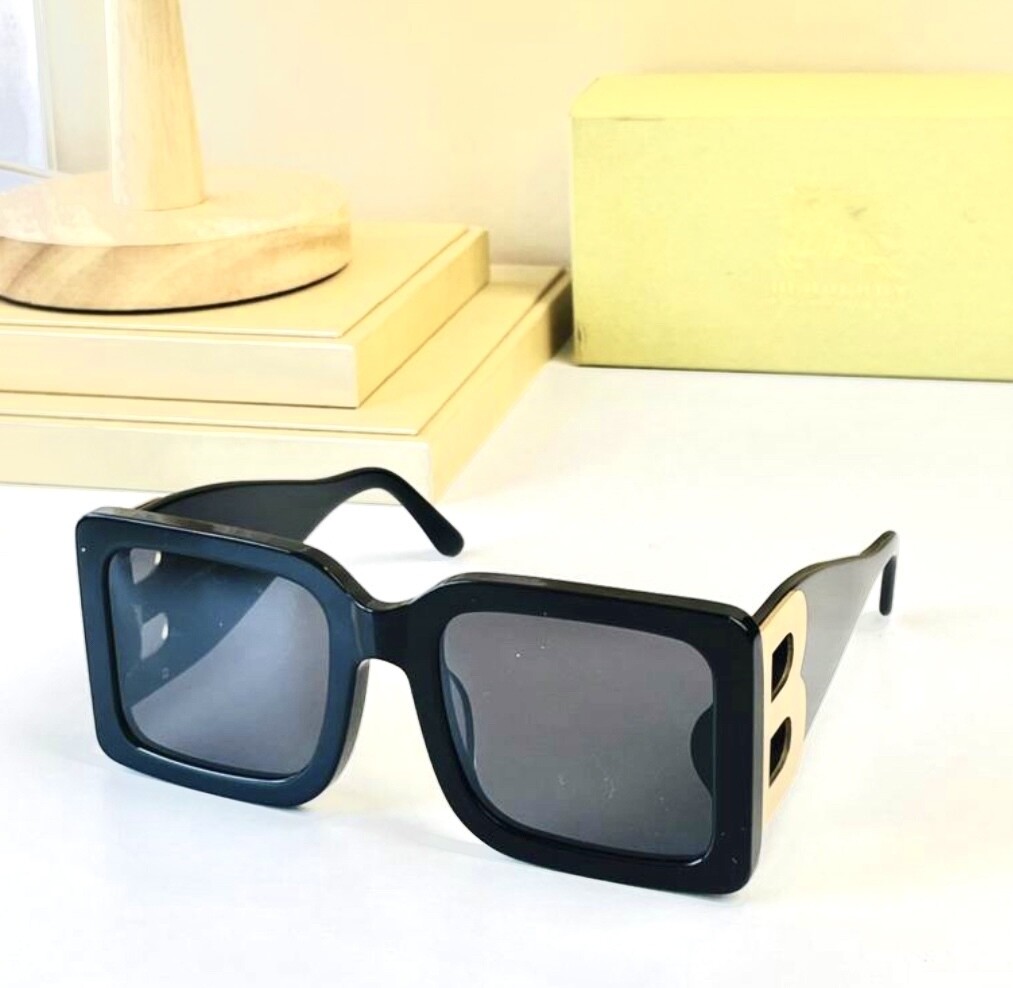 Burberry glasses
