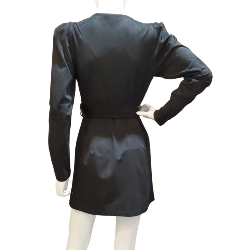 Long sleeve mini