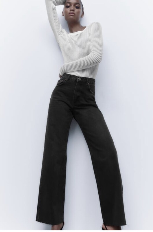 Black mom jeans