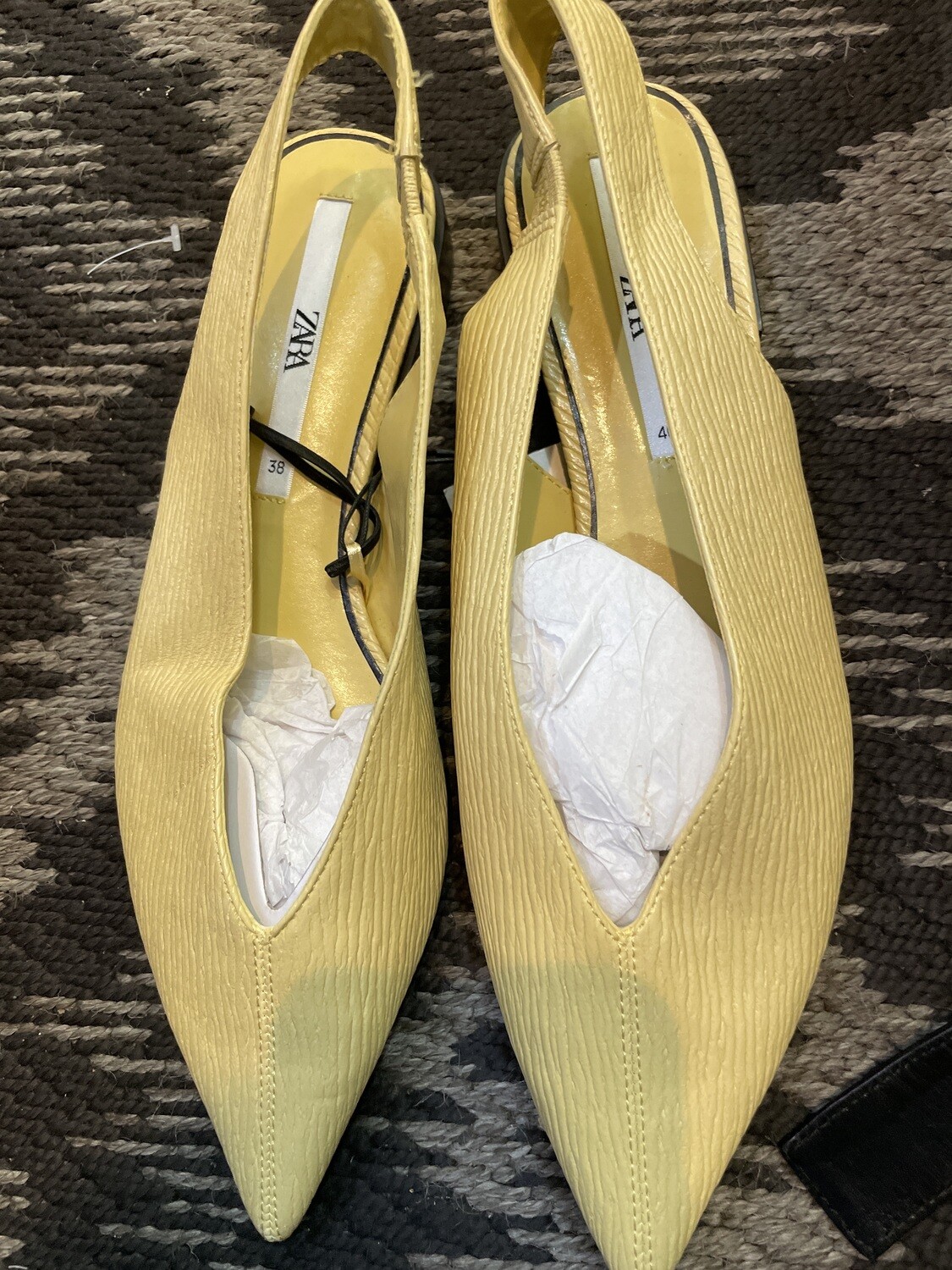 yellow flats 