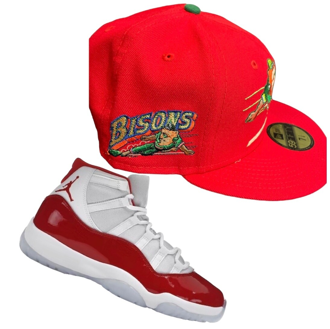 Bison Fitted hat size 71/4