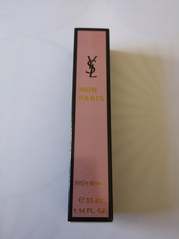 Mon Paris by YVES SAINT LAURENT