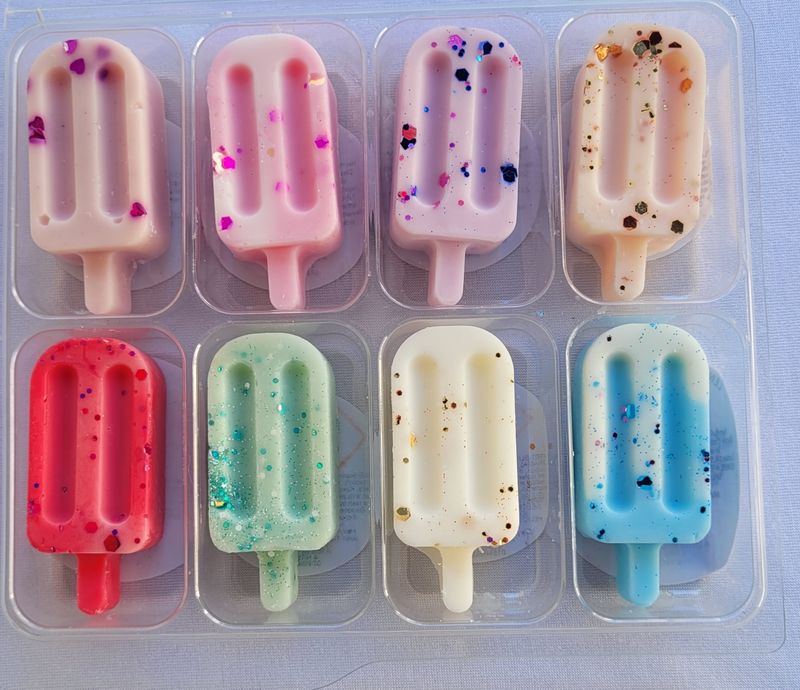 Find your new favourite lolly pack 