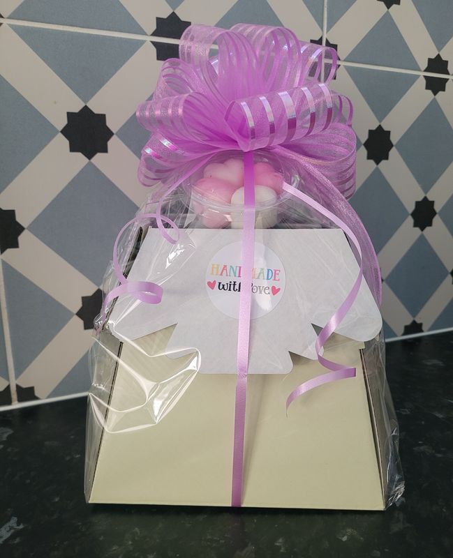 Bouquet gift boxes /starter pack/ Christmas/mothers day/birthdays /