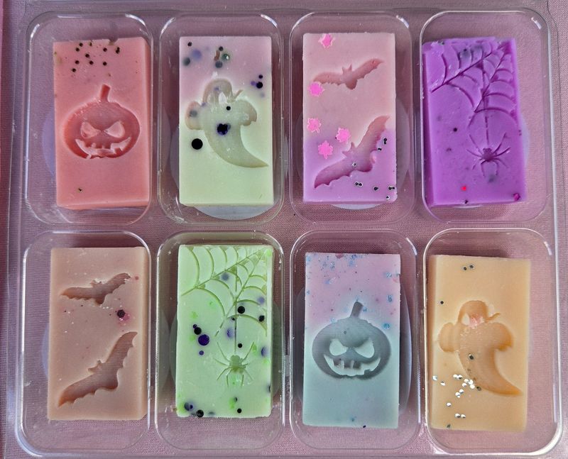 Halloween packs 