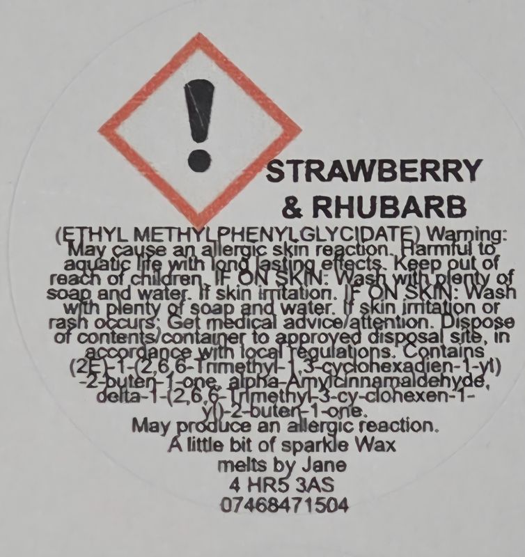 Strawberry and rhubarb snapbars