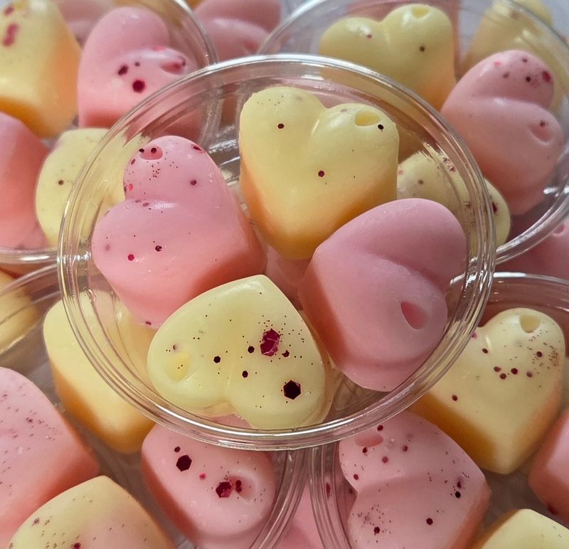 Rhubarb and custard pots 