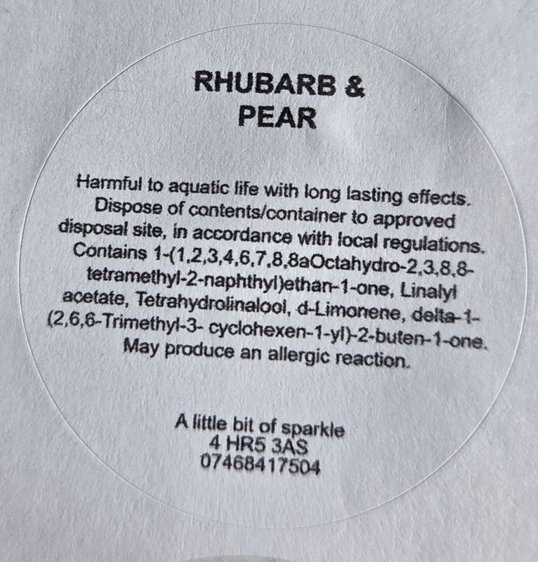 Rhubarb and pear pots