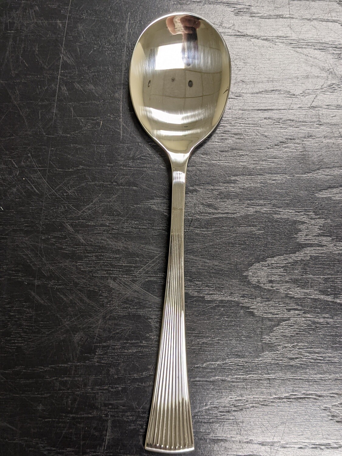 Distinction Round Serving Spoon 9.25"
