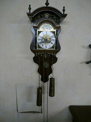 Wanduhren / Wallclocks