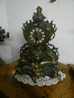 Kaminuhr / Table or Mantle clocks