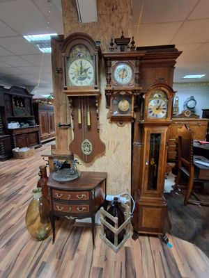 Wanduhren / Wallclocks