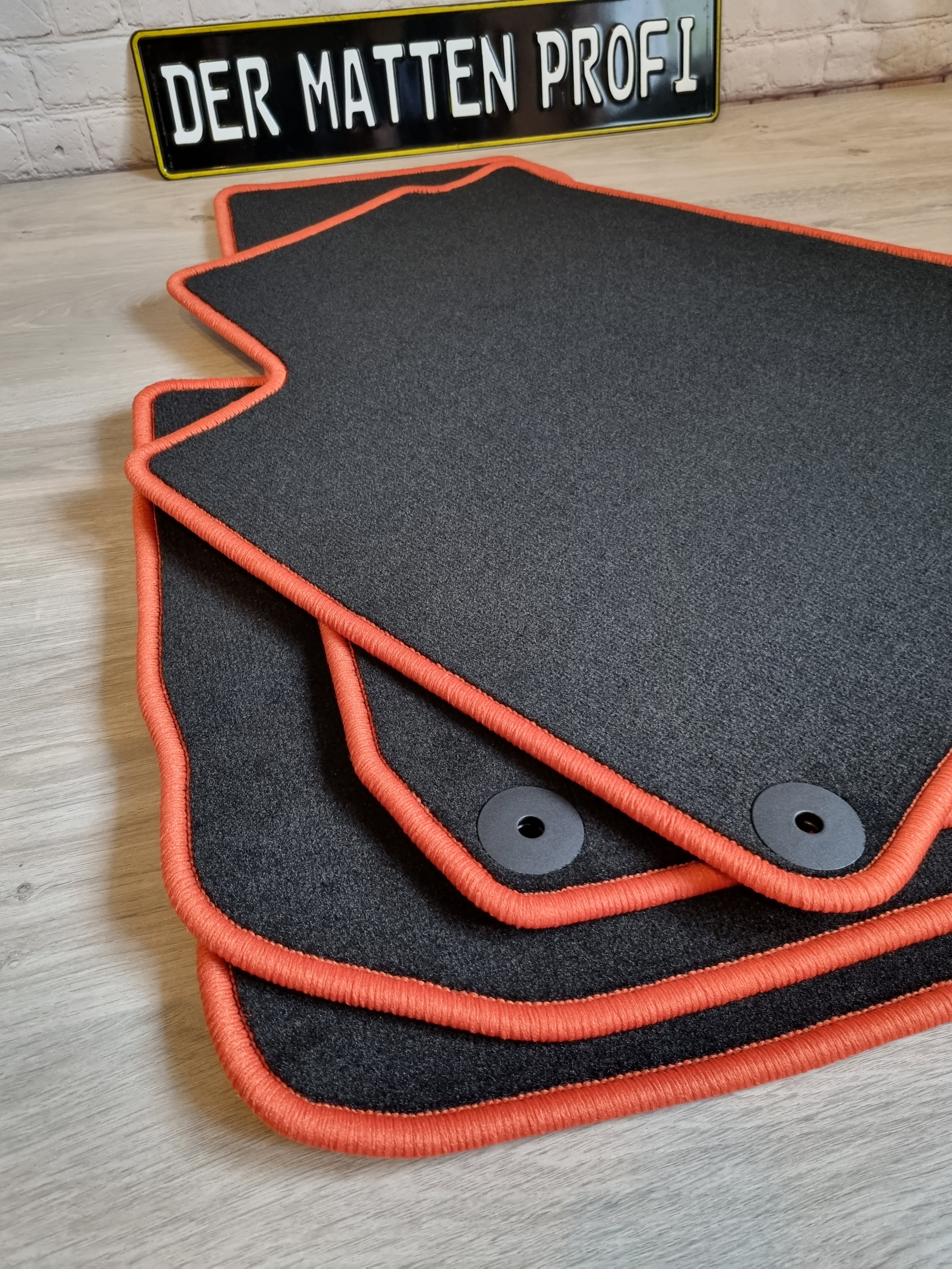 4pc Velour Auto Mat Fußraum Teppich Set mit farbigen binden Detail