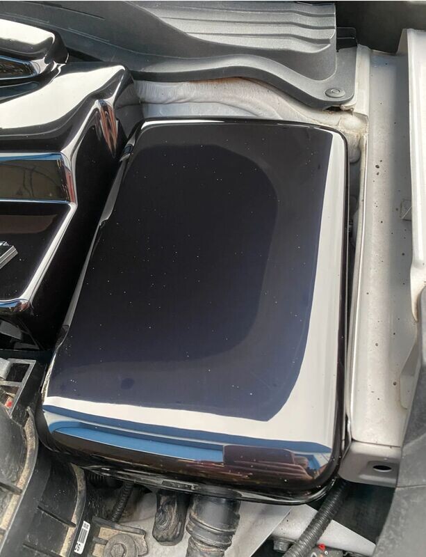 geeignet für Hyundai i20, i20N, i30, i30N, Kona, Veloster, Stylisches Performance-Cover für den Motor, ideal für Fahrzeugtuning, Show&Shine, Werterhaltung, Fahrzeugpflege und eine individuelle Optik, perfekt für alle, die ihr Auto aufwerten möchten, Motorabdeckung Verkleidung Motorraum
