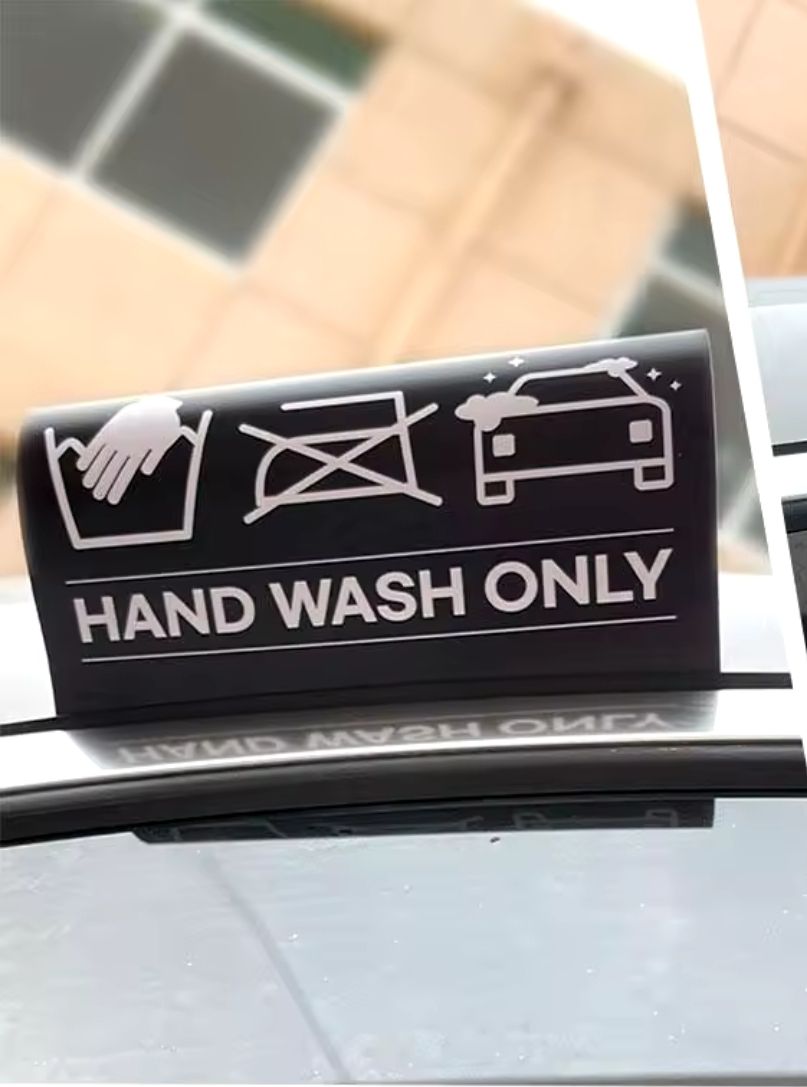 Wasch Etikett Hand Wash  only in schwarz