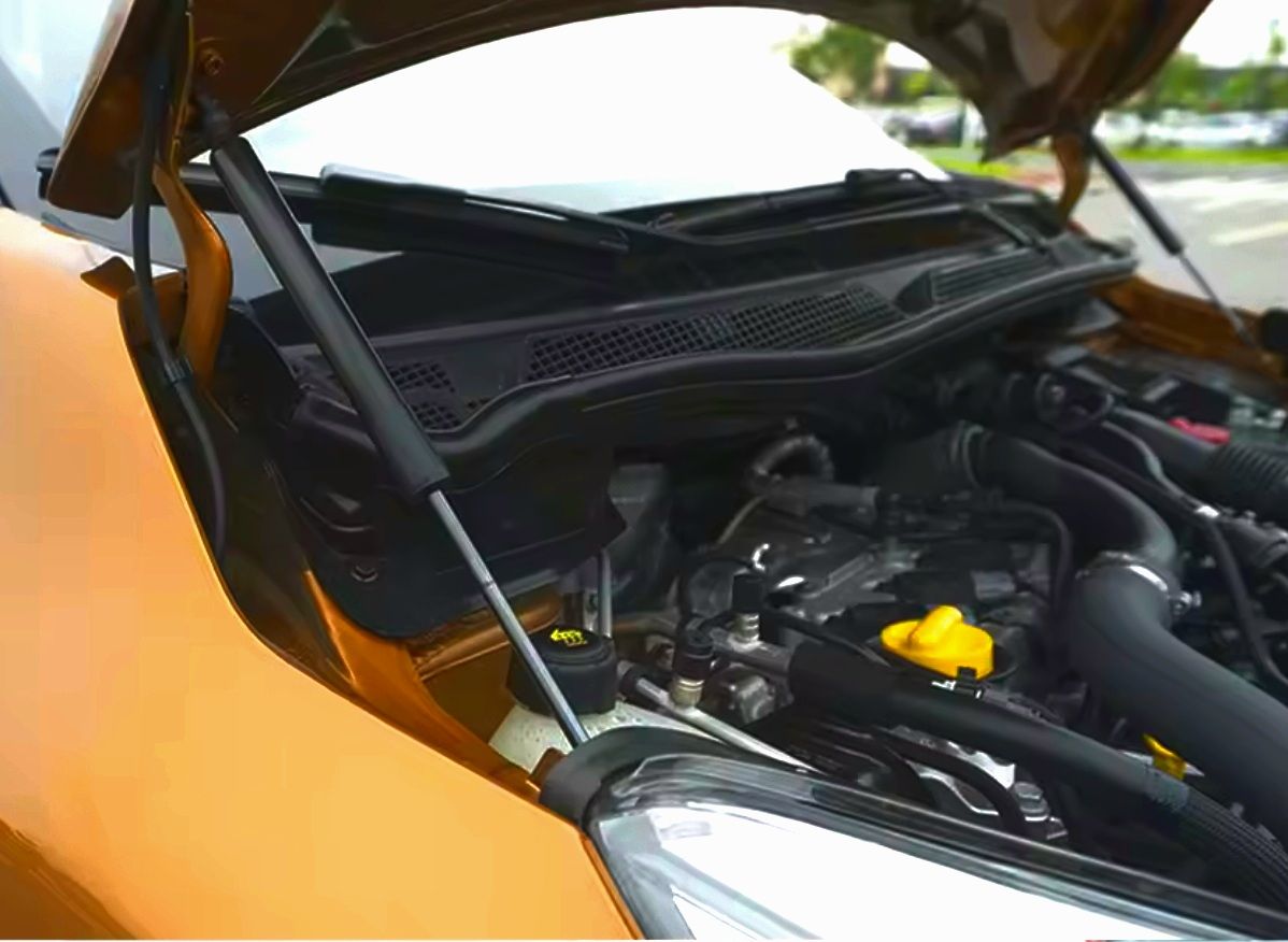 Hochwertige Haubenlifter, Haubendämpfer passend für Ford Galaxy 2015 - 2020,  in verschiedenen Farben, speziell von uns entwickelt, speziell für dein Fahrzeug, einfach zu installieren – ohne Bohren und Karosserieumbauten, für eine funktionale und stilvolle Aufwertung des Motorraums. Haubendämpfer passend für Ford, Haubenlifter passend für Ford, Fahrzeugveredelung passend für Ford, Fahrzeugtuning passend für Ford, Motorhaube passend für Ford, Haubenliftersystem passend für Ford, Einfache Montage passend für Ford, Haubenlift ohne Bohren passend für Ford, Tuning Zubehör passend für Ford, Ersatzteile passend für Ford, Zubehör passend für Ford, Fahrzeugteile passend für Ford, Styling passend für Ford, Optik passend für Ford, Zubehörteile passend für Ford.