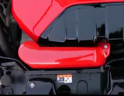 PROFORM Performance - Cover-Abdeckung Klimaanlage hinten passend für Ford Fiesta Mk7 2009-2017 geeignet für Ford Fiesta, Stylisches Performance-Cover für den Motor, ideal für Fahrzeugtuning, Show&Shine, Werterhaltung, Fahrzeugpflege und eine individuelle Optik, perfekt für alle, die ihr Auto aufwerten möchten. Motorabdeckung Verkleidung Motorraum