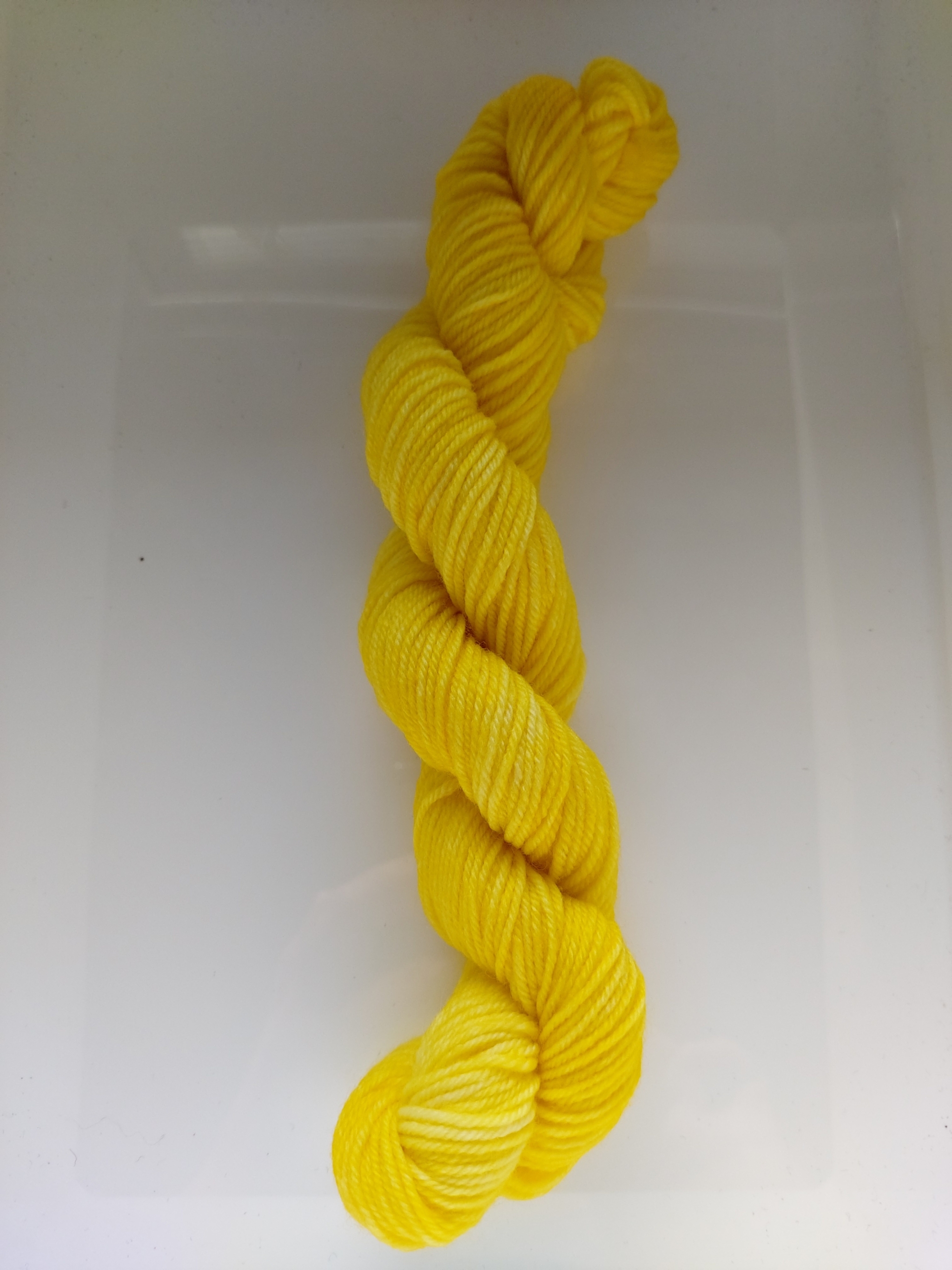 Mini - Bright Yellow 602