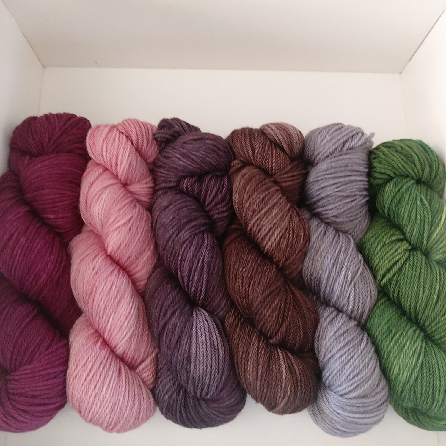Northpole Teaparty kit 6 x 100g Merino DK