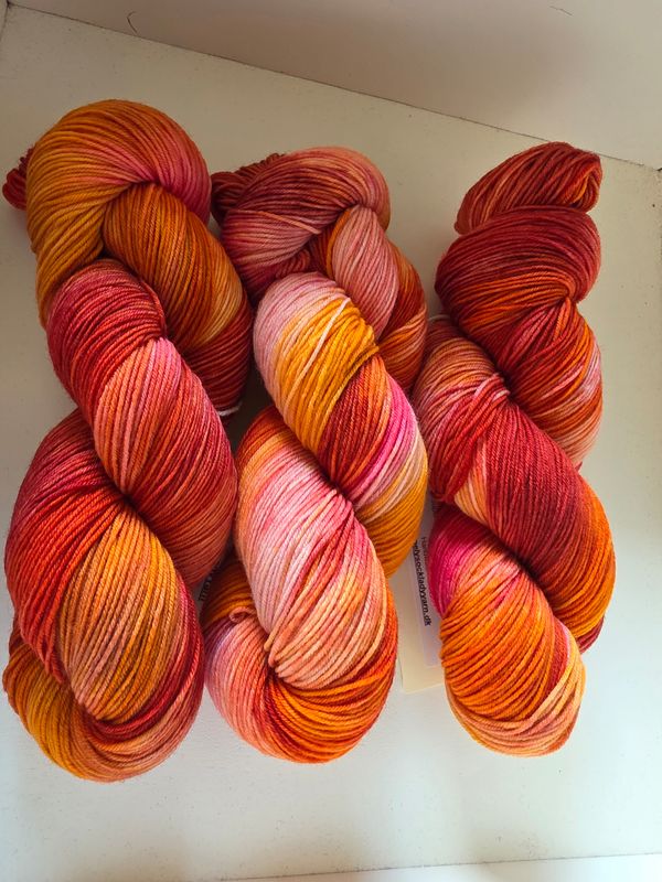 May Lesbian Mania 100g