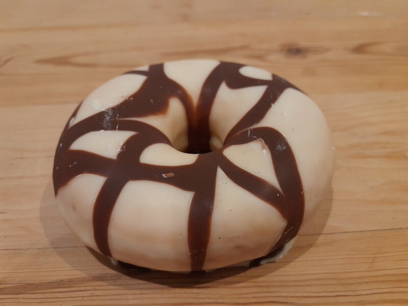 Donut wit