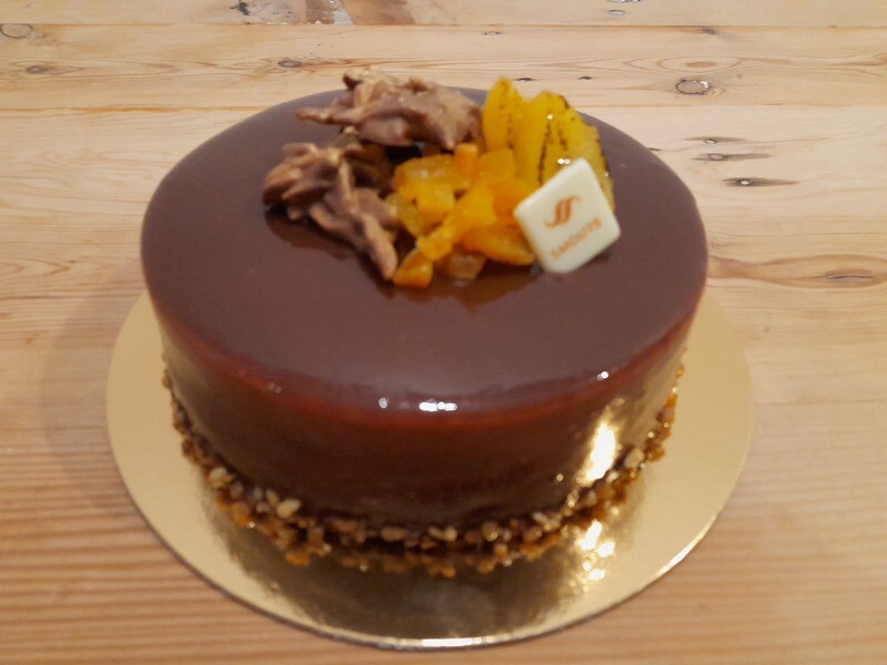 Sacher 6p