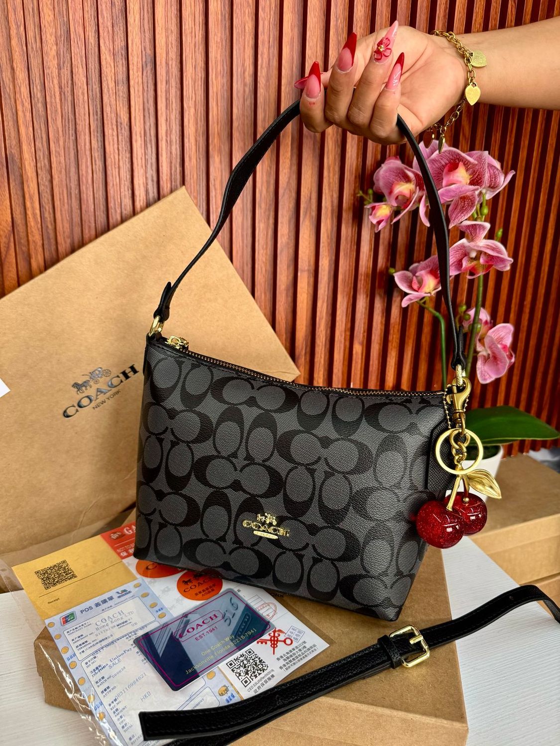 CO0499056
