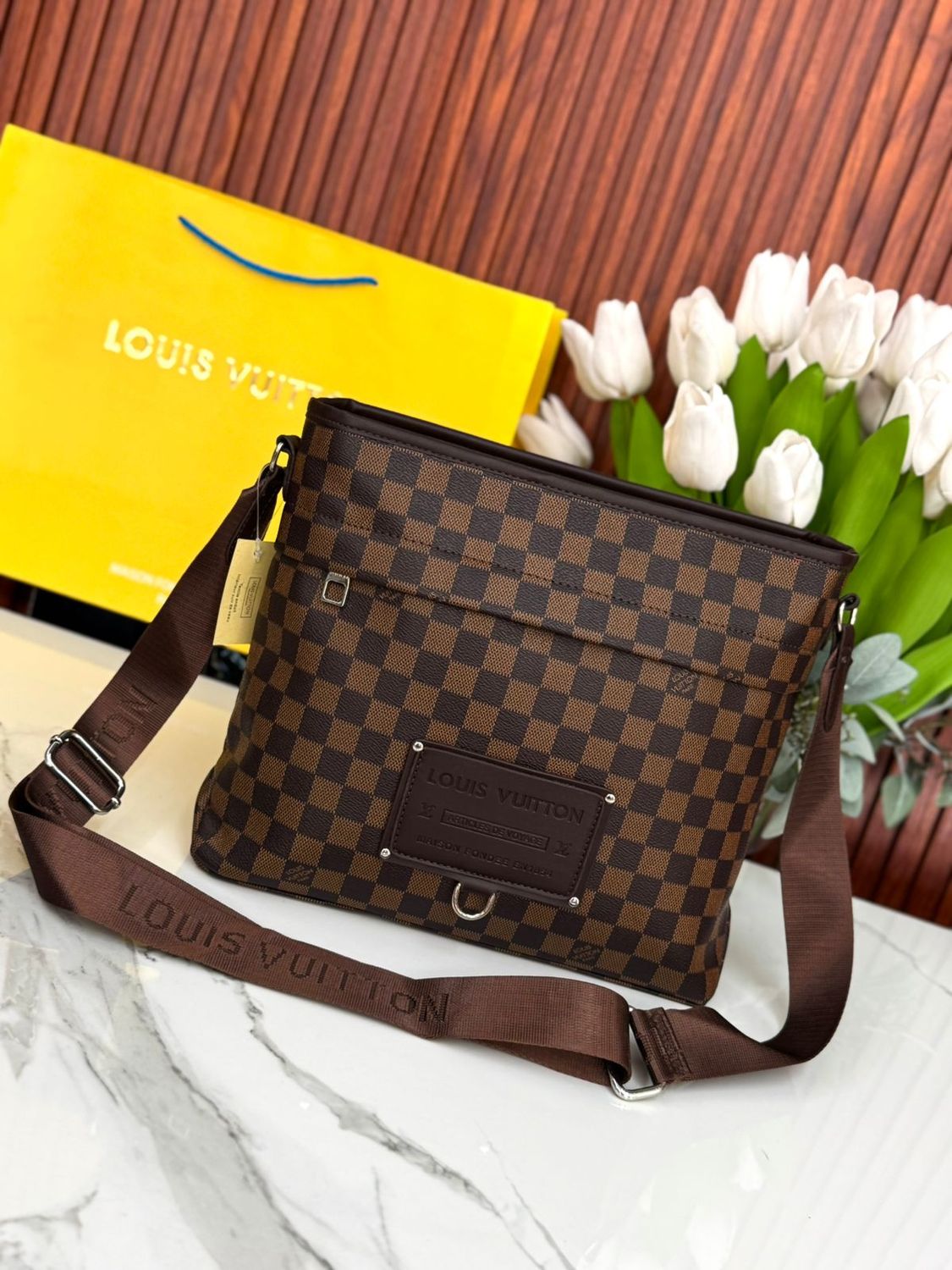 LV0450001