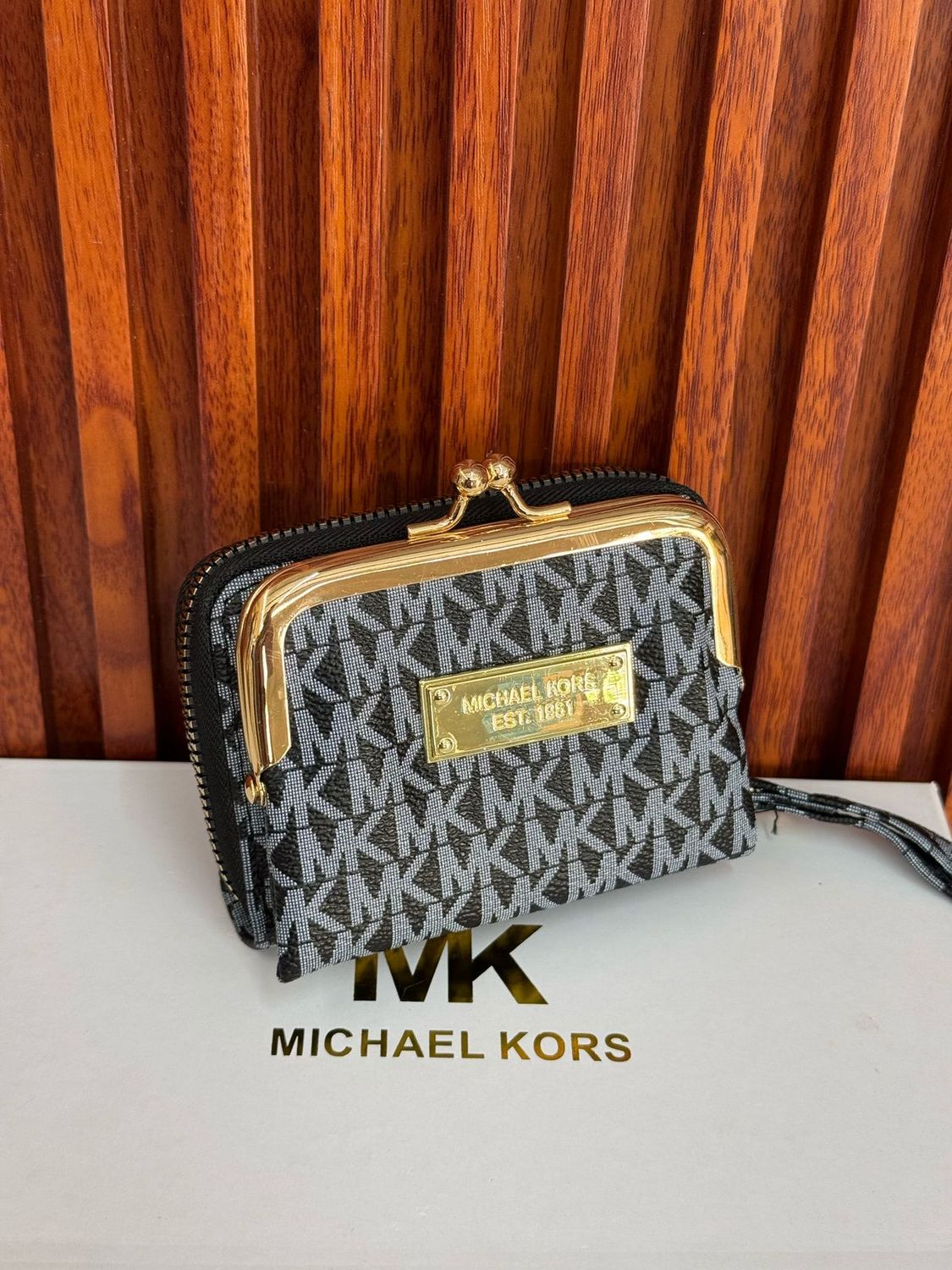 MK0199001