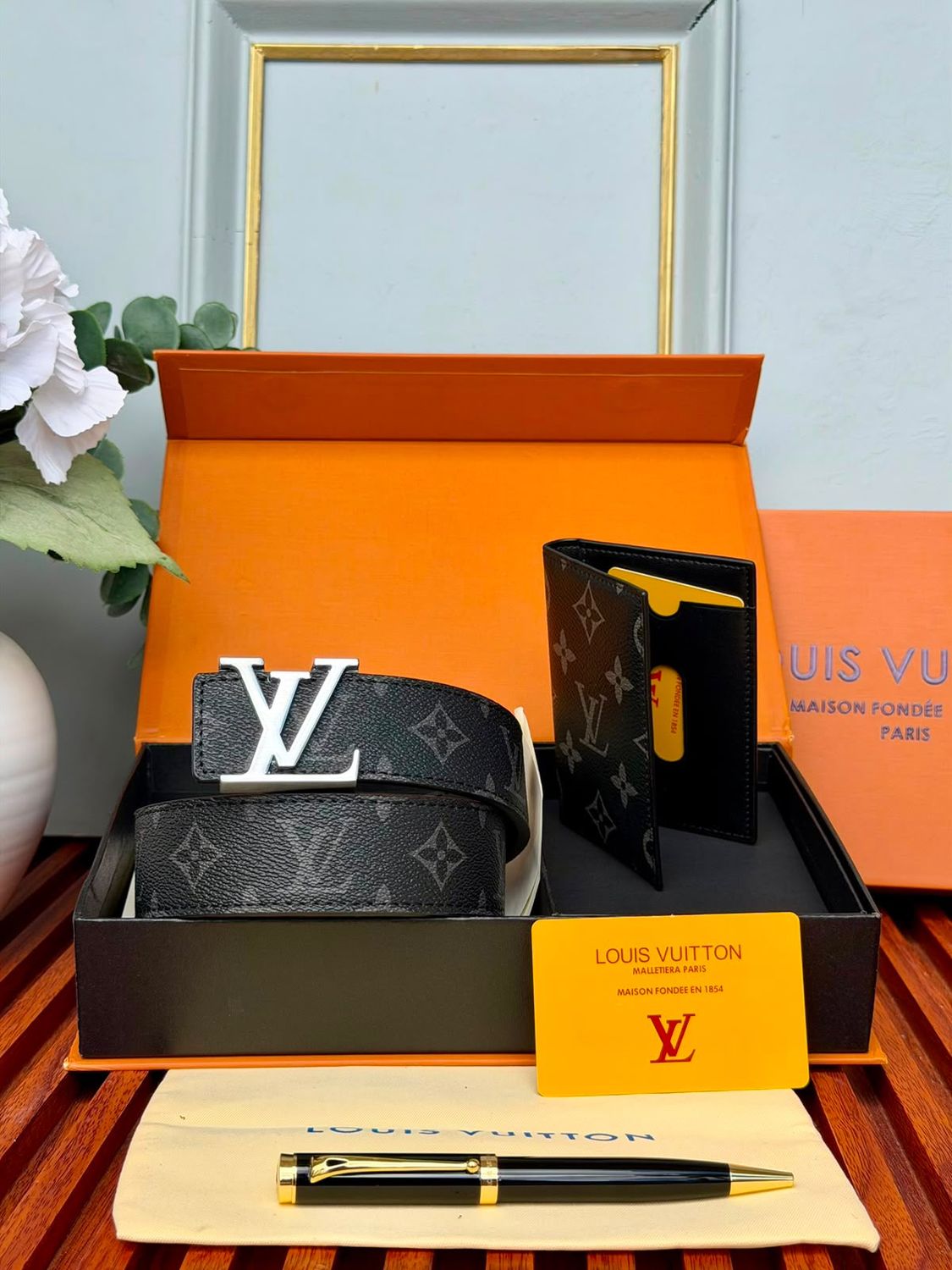 LV0499008