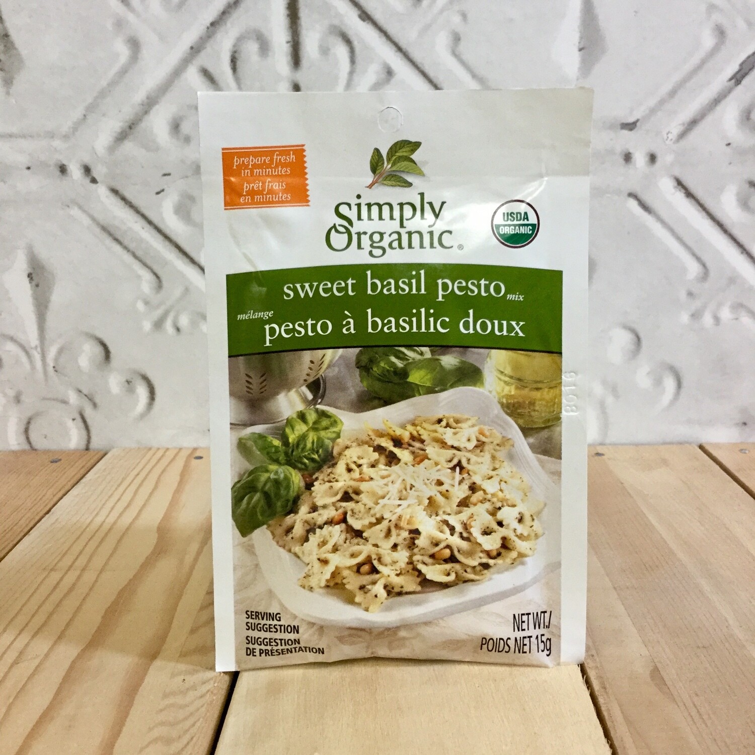 SIMPLY ORGANIC Sweet Basil Pesto 15g SIMPLY ORGANIC Sweet Basil Pesto 15g