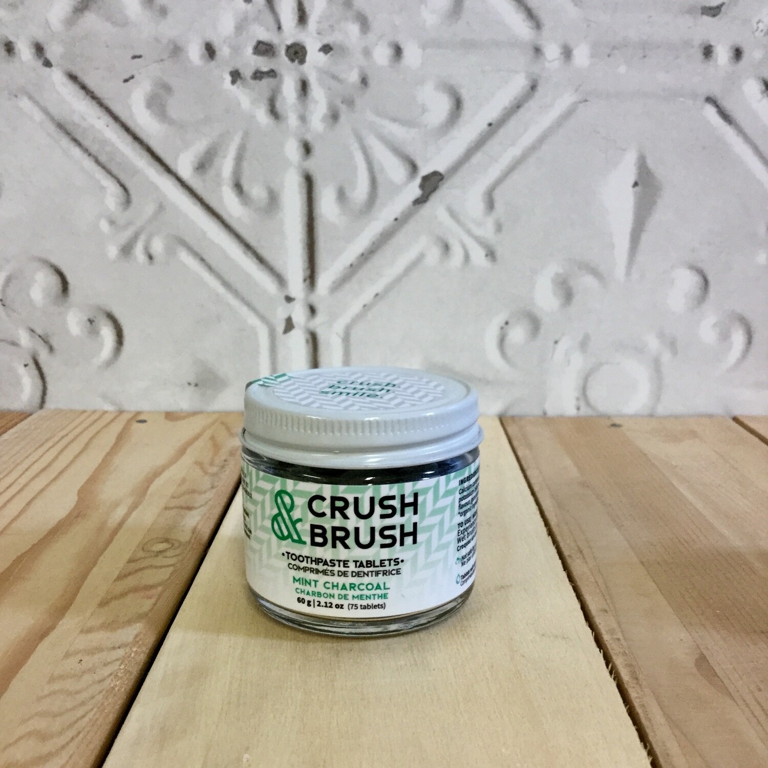 CRUSH & BRUSH Toothpaste Tablets Mint Charcoal CRUSH & BRUSH Toothpaste Tablets Mint Charcoal