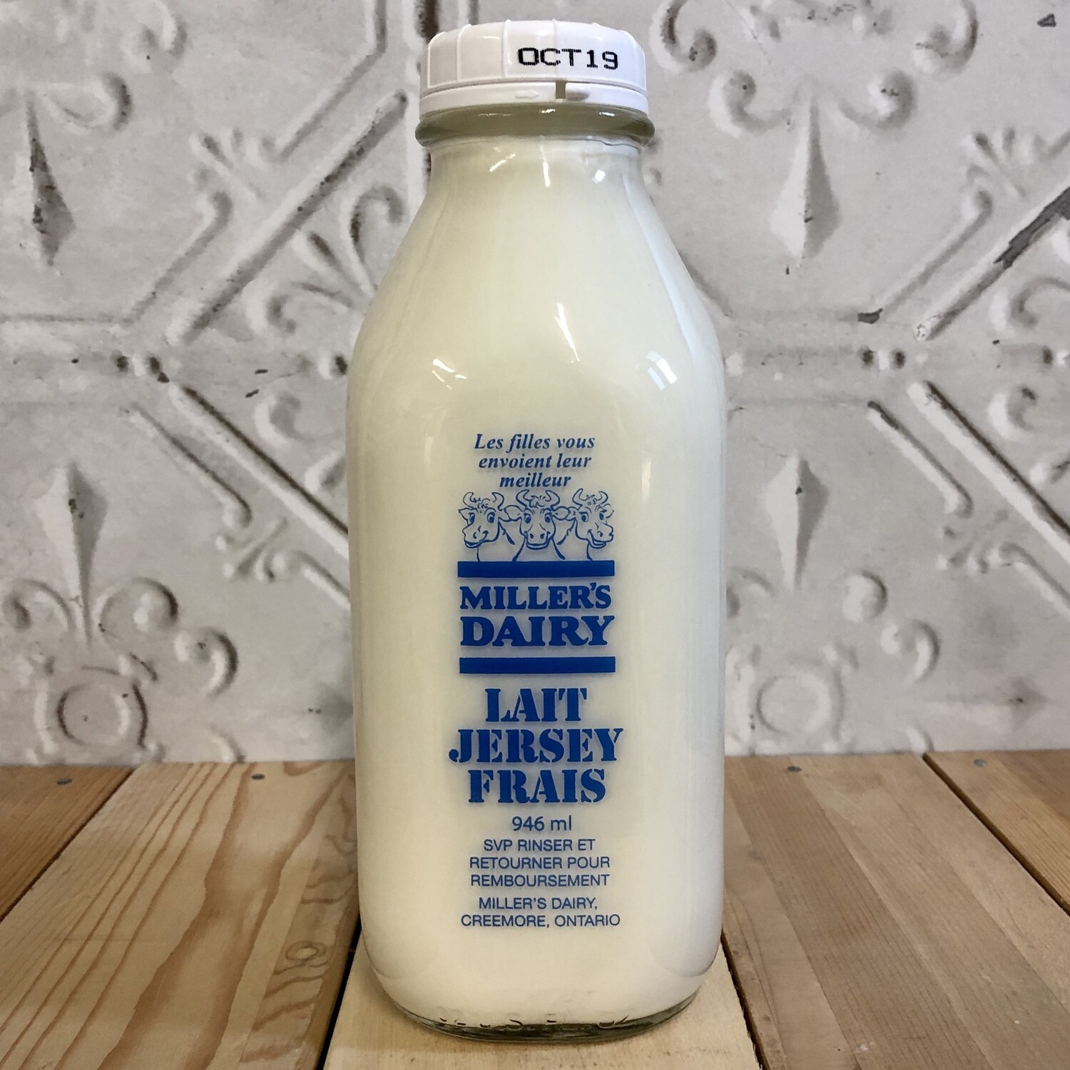 MILLERS DAIRY Whole Milk 946ml MILLERS DAIRY Whole Milk 946ml