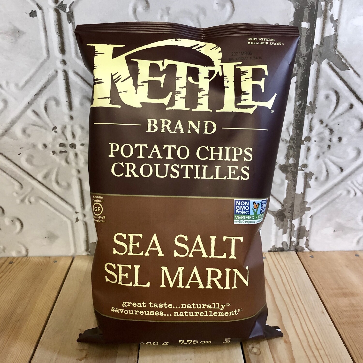 KETTLE BRAND Chips Sea Salt 220g KETTLE BRAND Chips Sea Salt 220g