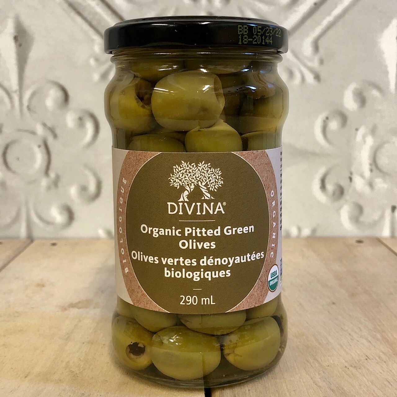 DIVINA Pitted Green Olives DIVINA Pitted Green Olives