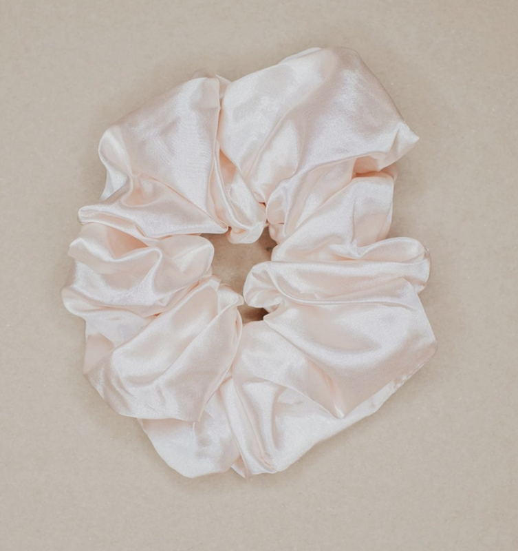 Oversize Scrunchie