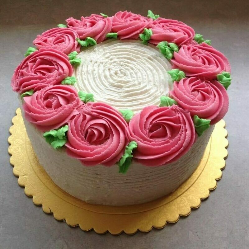 Buttercream rose cake
