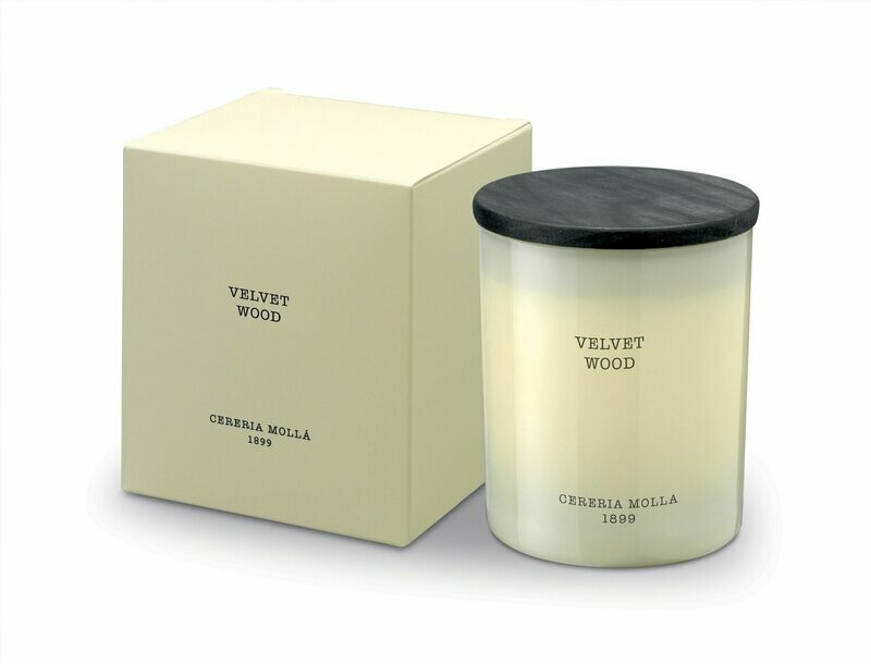 Cereria Mollà 1899 - Velvet Wood geurkaars 230 gram