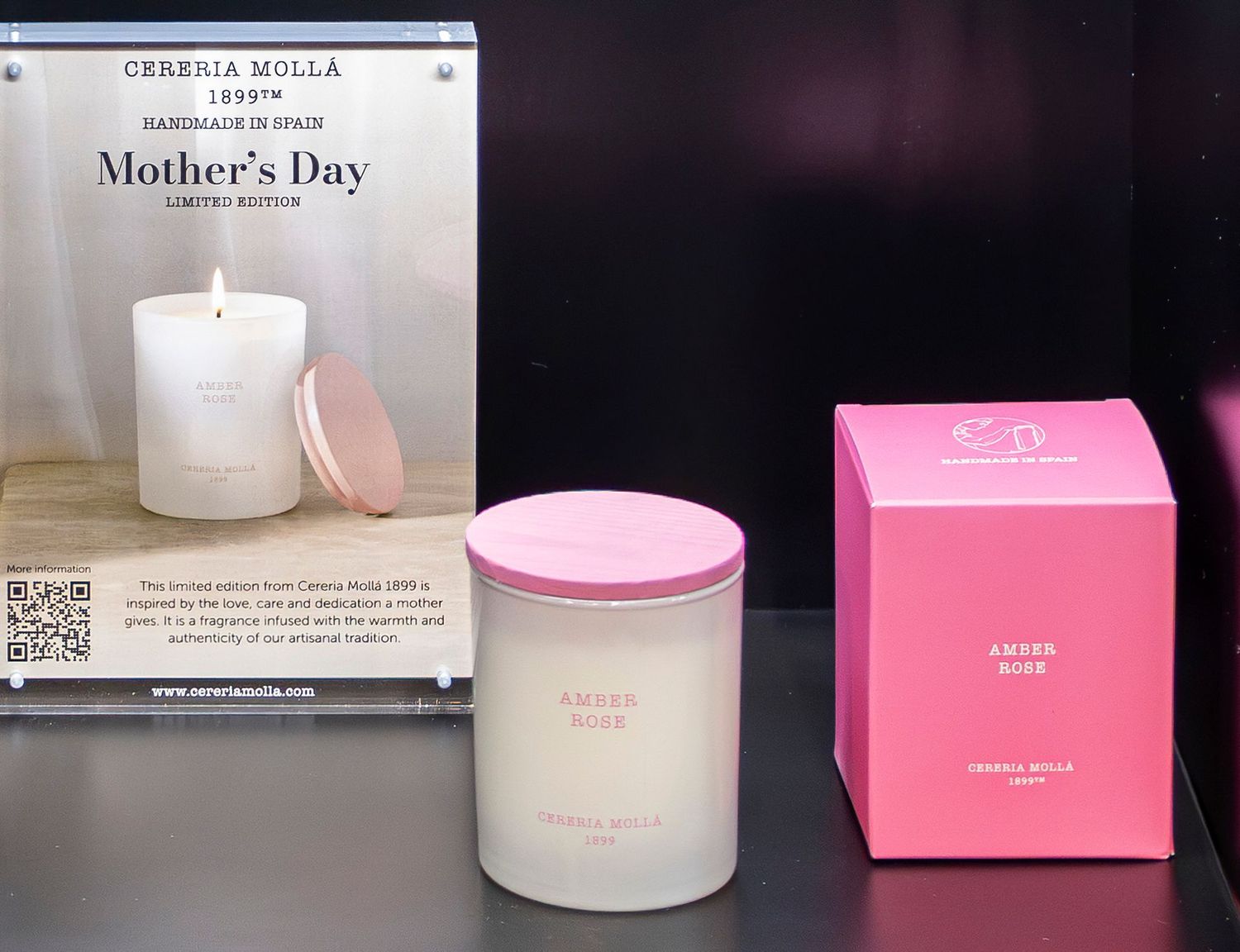 Cereria Mollà 1899 -Geurkaars 230 gram - limited edition - Amber Rose- 230 gram