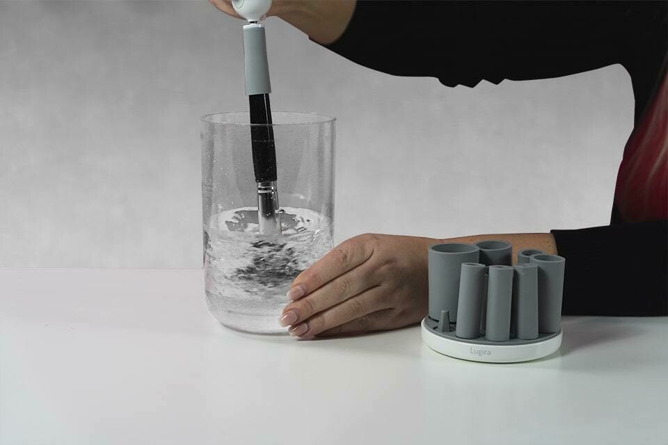Make up Brush Cleaner - All Brush Shapes