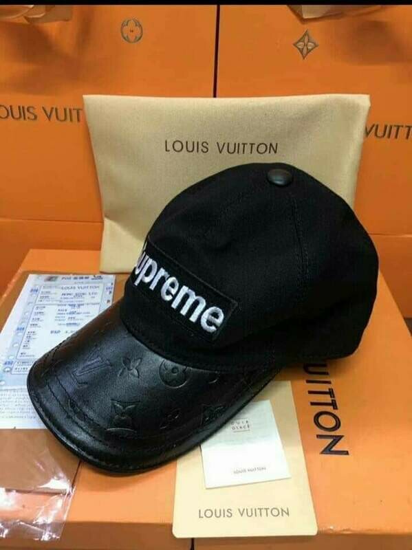 BRANDED CAP #GUCCI#BALENCIAGA#LOUISVUITTONSUPREME