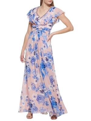 Vestido largo de manga acampanada con bordado en el cuello