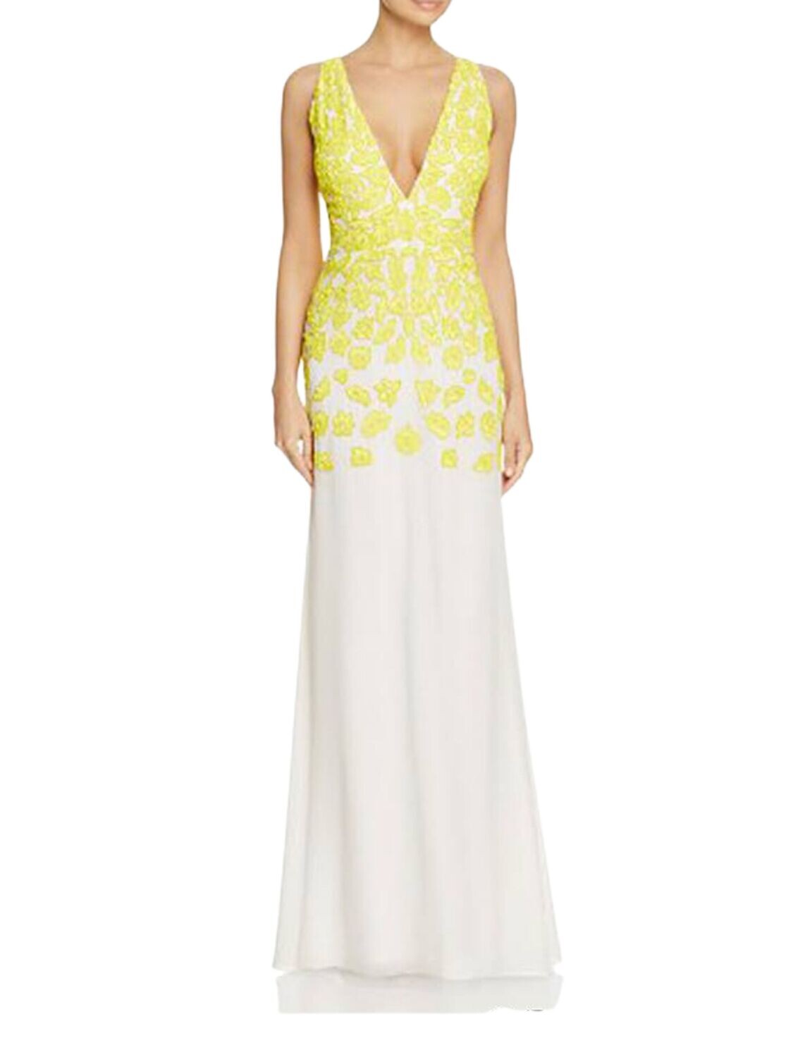 Vestido velado cuello V