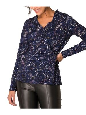 Blusa de manga larga cruzada con volante.