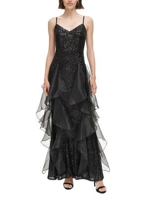 Vestido largo de lentejuela con tirantes.