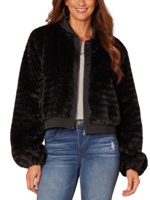 Chaqueta corta en piel vegana.