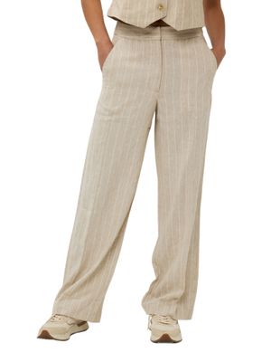 Pantalón de lino con raya.