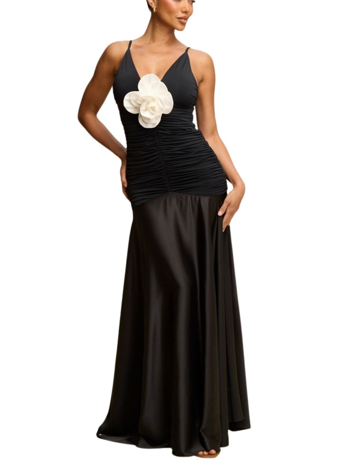 Vestido Largo Satinado con Flor 3D y Escote en V